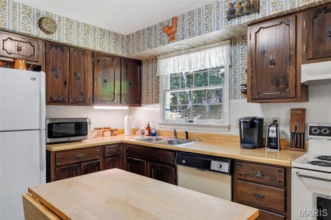 Tiny photo for 29 Rockwood Forest Valley, Wildwood, MO 63025 (MLS # 26065145)