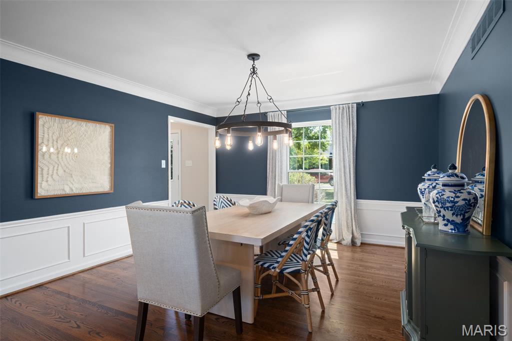 Berkley Manor 6 - Residential