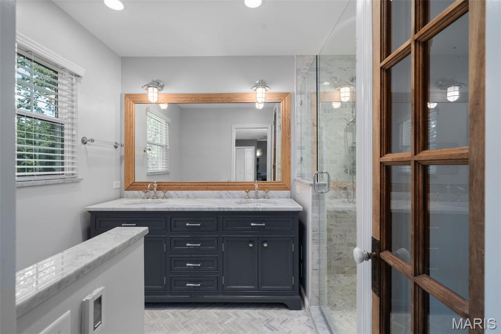 Berkley Manor 6 - Residential