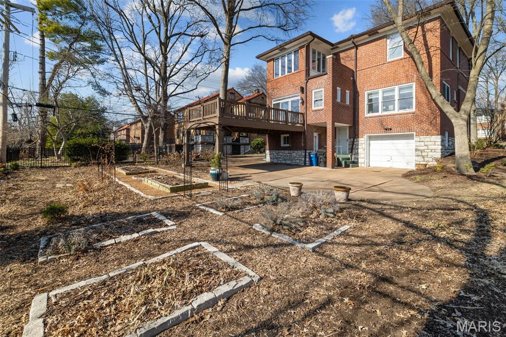 University Hills - Residential