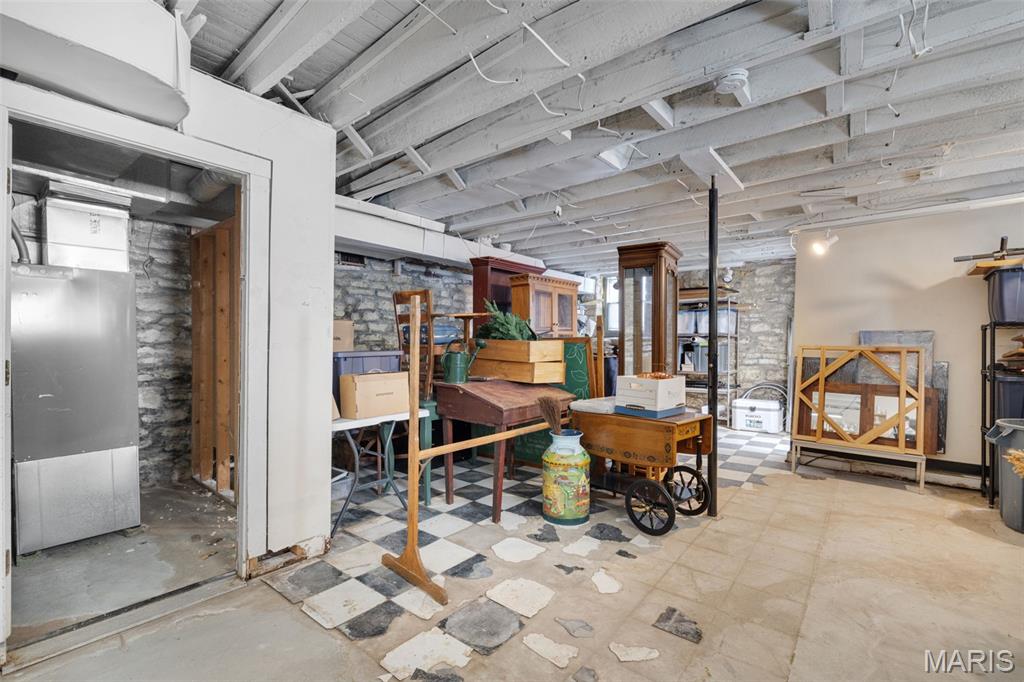 Town/Kimmswick - Commercial Sale