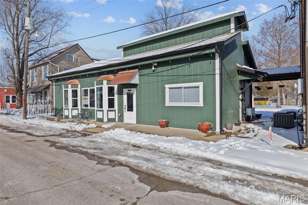 Town/Kimmswick - Commercial Sale