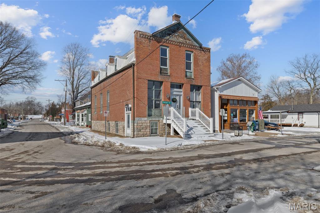 Town/Kimmswick - Commercial Sale