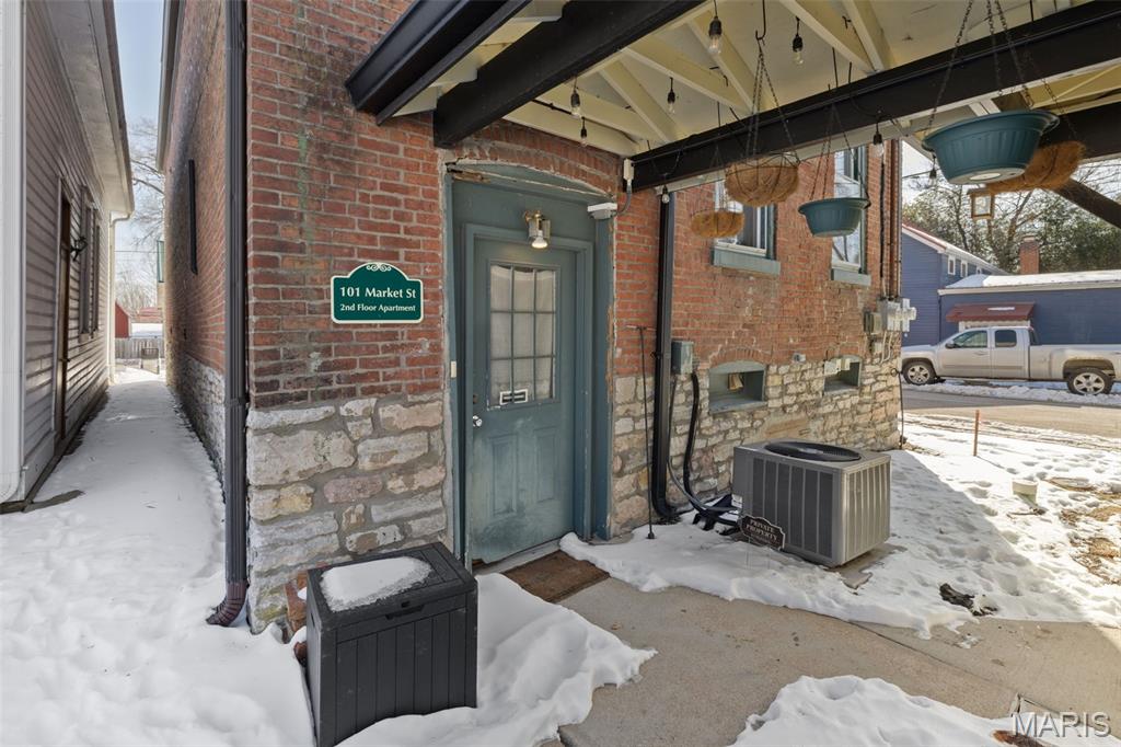 Town/Kimmswick - Commercial Sale