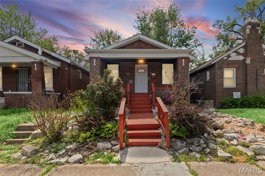 Photo of 4834 Margaretta Avenue, St Louis, MO 63115 (MLS # 26024714)