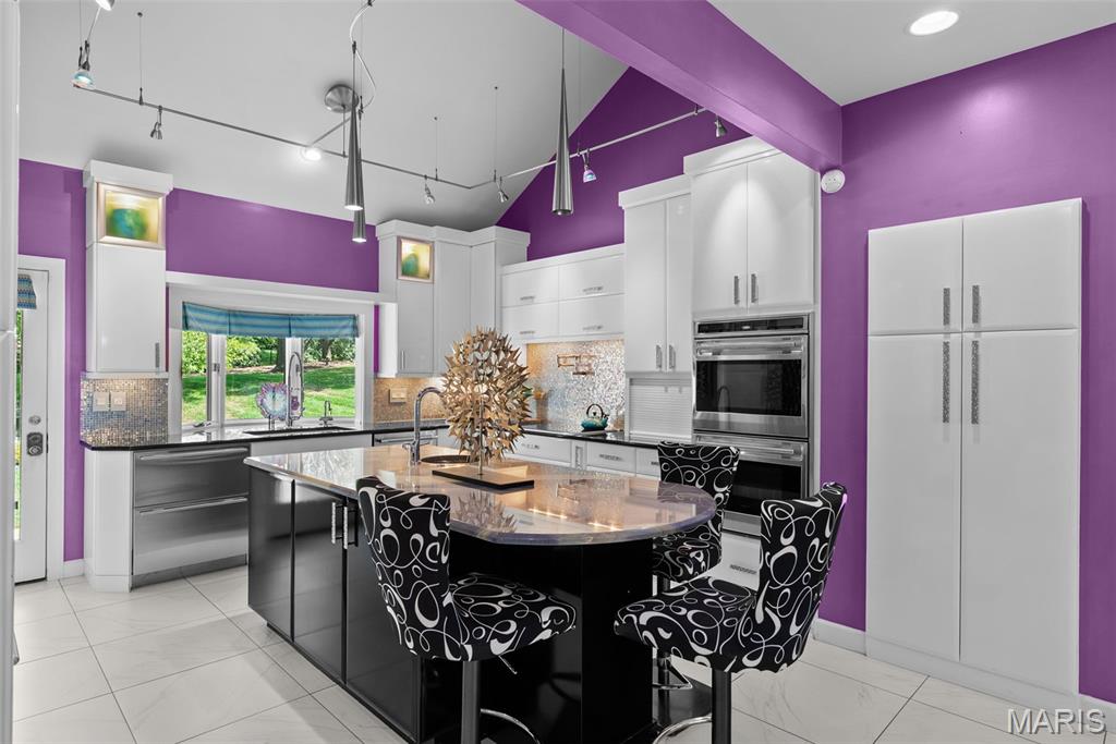 Village On Conway Two The - Residential