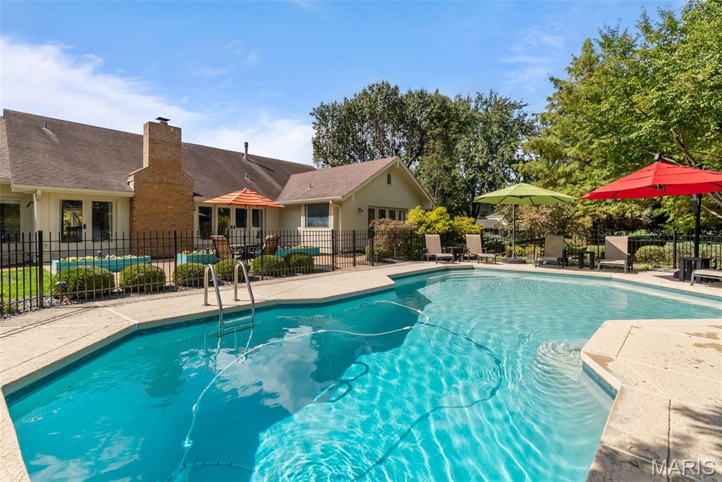 Village On Conway Two The - Residential