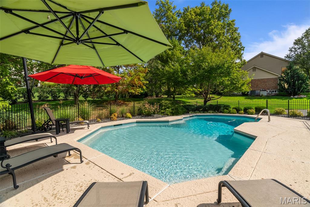 Village On Conway Two The - Residential