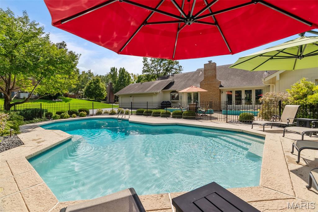 Village On Conway Two The - Residential