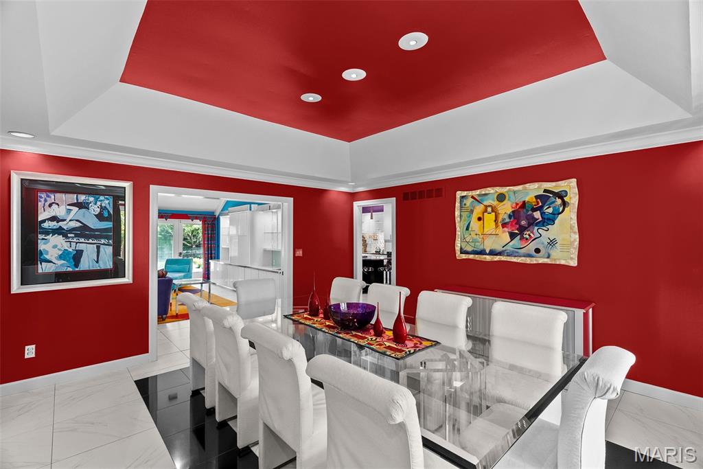 Village On Conway Two The - Residential