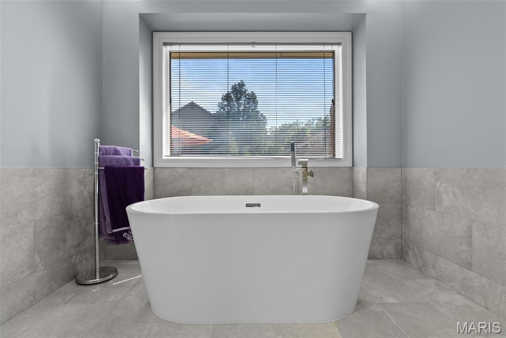 Village On Conway Two The - Residential