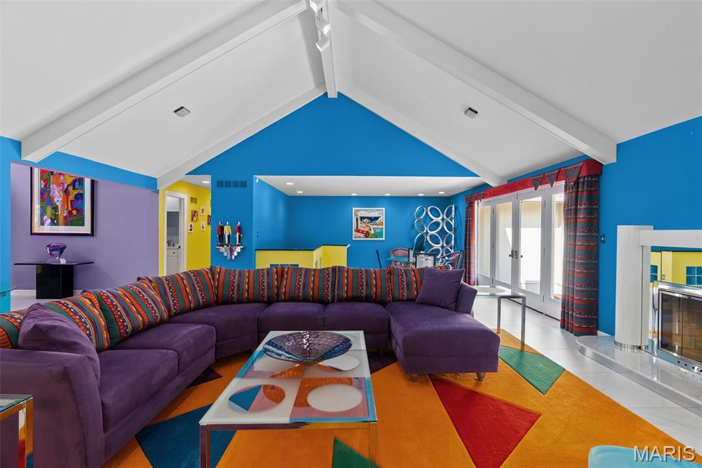 Village On Conway Two The - Residential