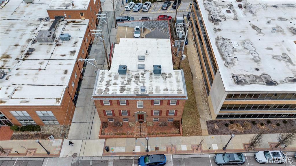 211 S Central Avenue