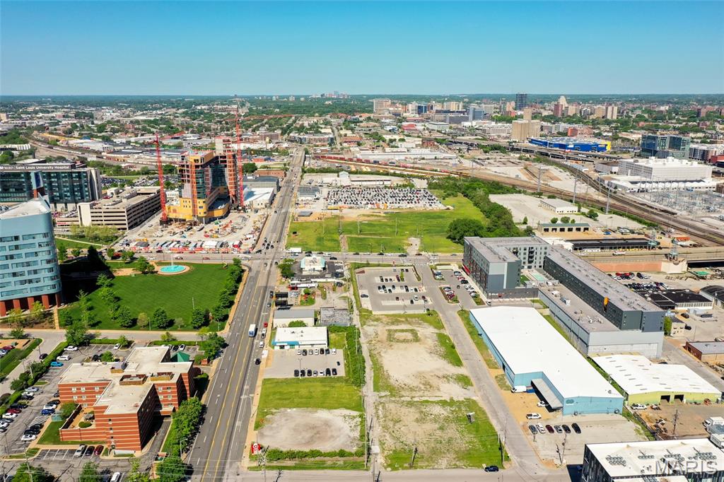 Market Street & Choutcau Ave - Commercial Sale