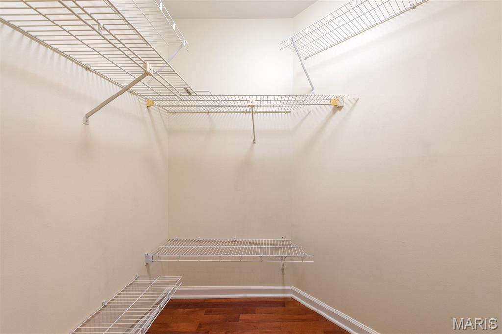 Wexford Condos Ph 02 - Residential