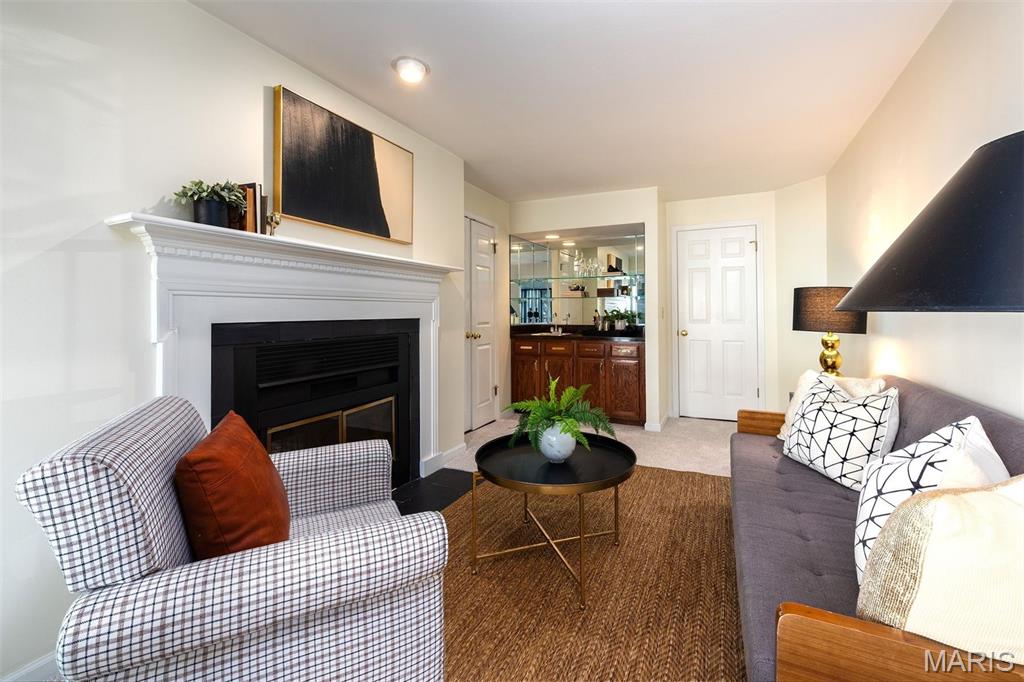 Wexford Condos Ph 02 - Residential