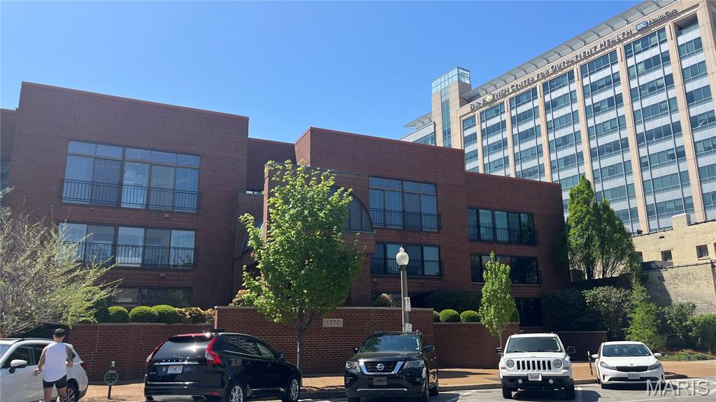 Wexford Condos Ph 02 - Residential