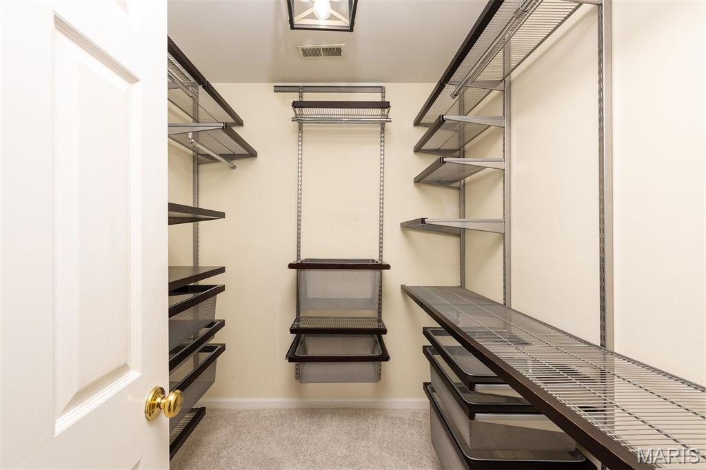 Wexford Condos Ph 02 - Residential