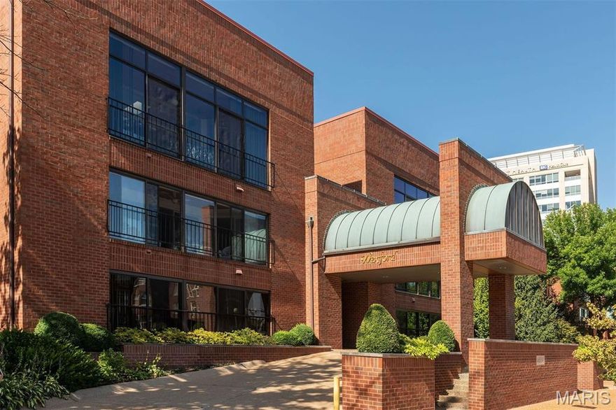 A sought after perfect location. Walk to Washington University/Barnes Hospital Medical Center and near St. Louis University.  Close to Hy 64/40/44.  Near metro station for quick trip to airport.  Nearby grocery, shops, and restaurants. Bike, walk, jog to Forest Park and all the park offers.  Two bedrooms, 2 baths, sunroom, den, in unit laundry, 2 storage lockers, 2 garage parking spaces, elevator to garage and community patio and heated pool.  A sauna and exercise area completes the amenities.  The Wexford is a well maintained complex with a business minded board.