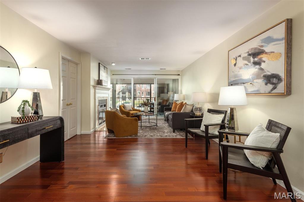 Wexford Condos Ph 02 - Residential