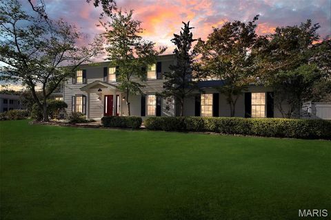 1596 Adgers Wharf Drive Chesterfield MO 63017