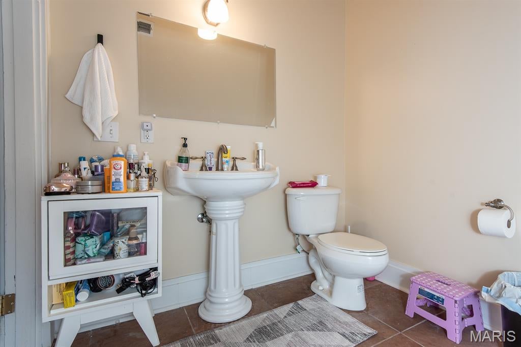 Roch Condo - Residential