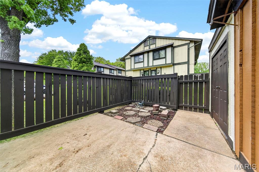 Sugartree 7 - Residential