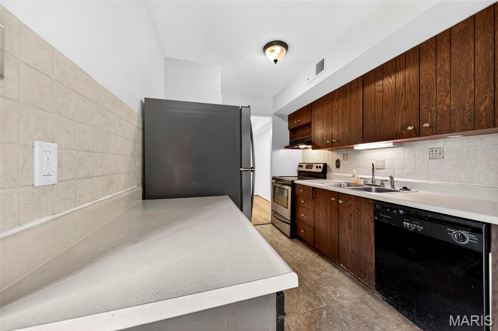 Sugartree 7 - Residential