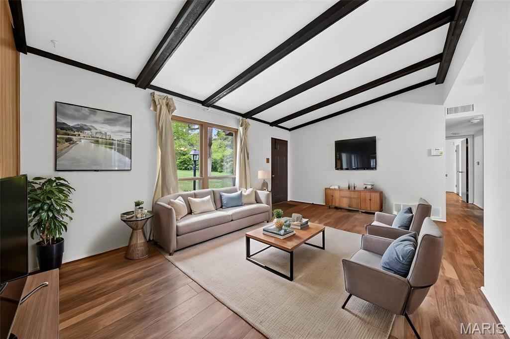 Sugartree 7 - Residential