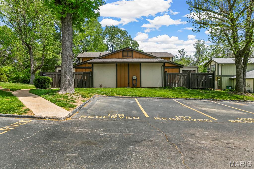 Sugartree 7 - Residential