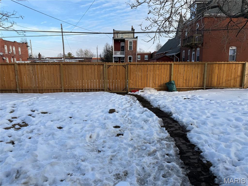 St Louis Commons Add - Residential Income