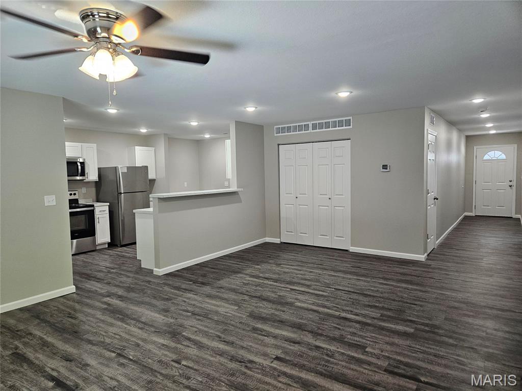 403 Daniel Court