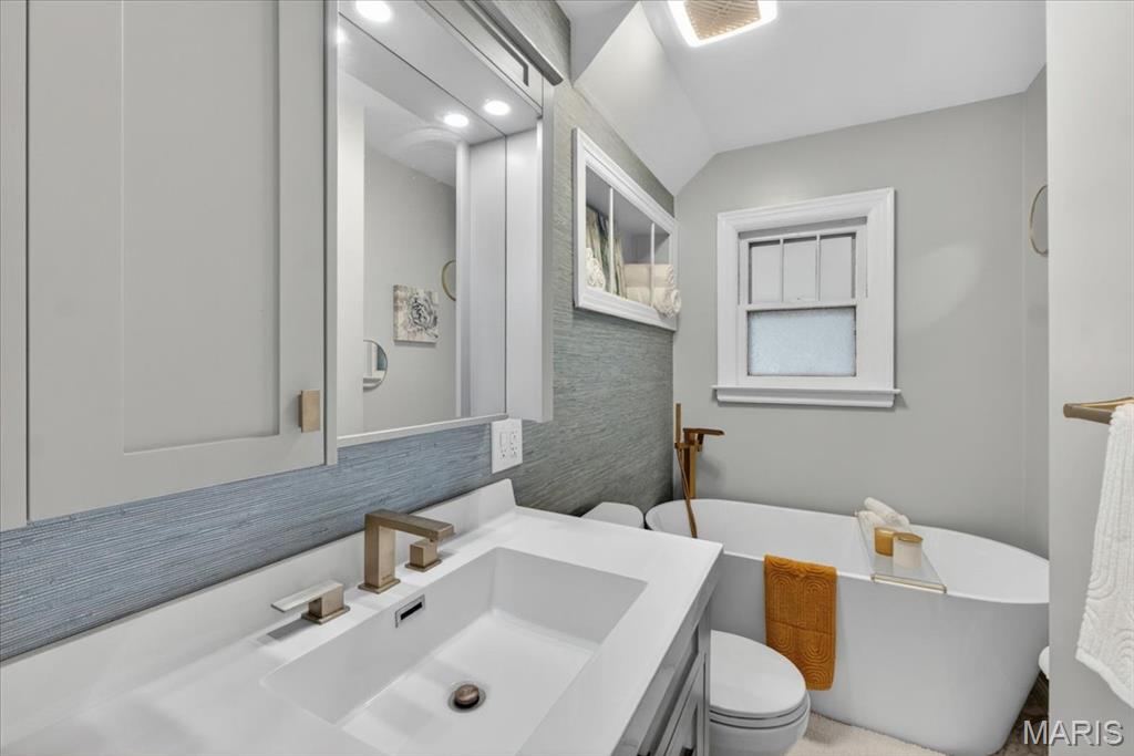 City/St Charles - Residential