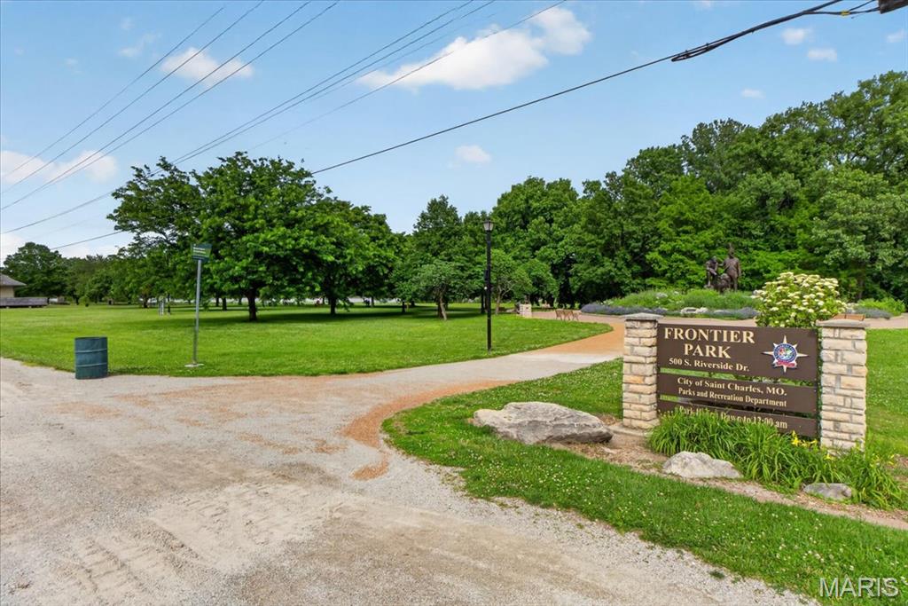 City/St Charles - Residential