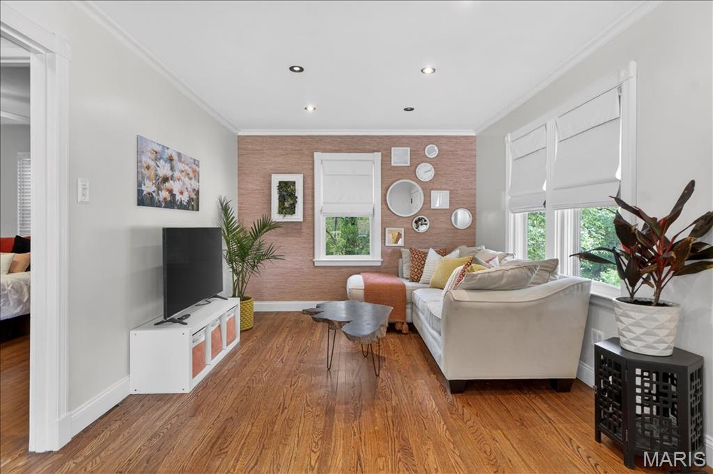 City/St Charles - Residential