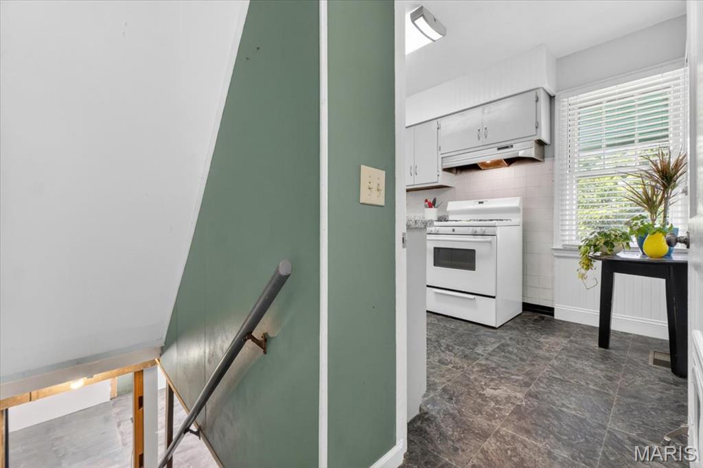 City/St Charles - Residential