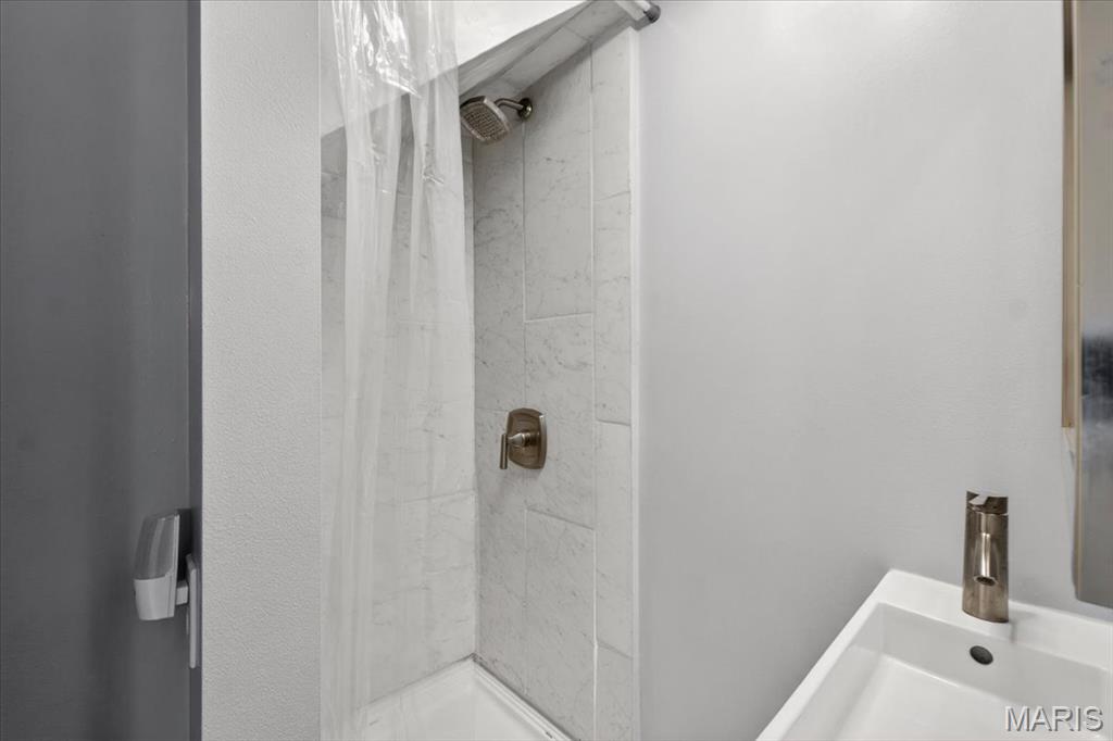 City/St Charles - Residential