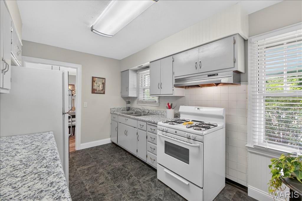 City/St Charles - Residential