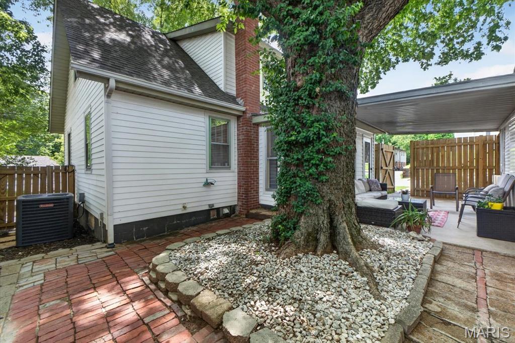 City/St Charles - Residential