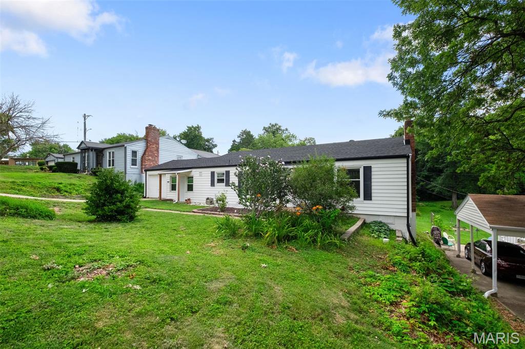 838 Gerald Place