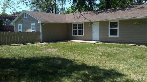 Photo of 391 W Wood Street, Troy, MO 63379 (MLS # 26032268)