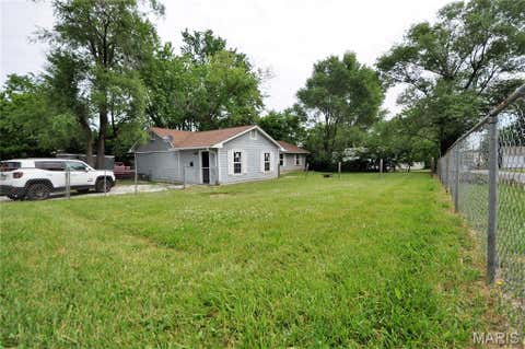 Tiny photo for 391 W Wood Street, Troy, MO 63379 (MLS # 26032268)