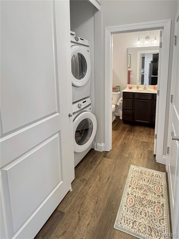 Villas At High Street - Residential