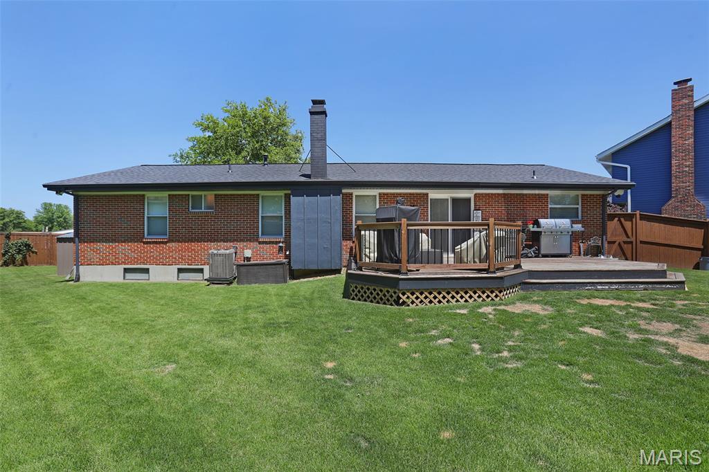 New England Town 7 - Residential