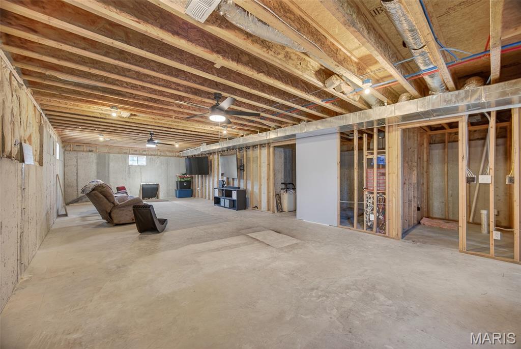 FLATWOOD ESTATES - Residential