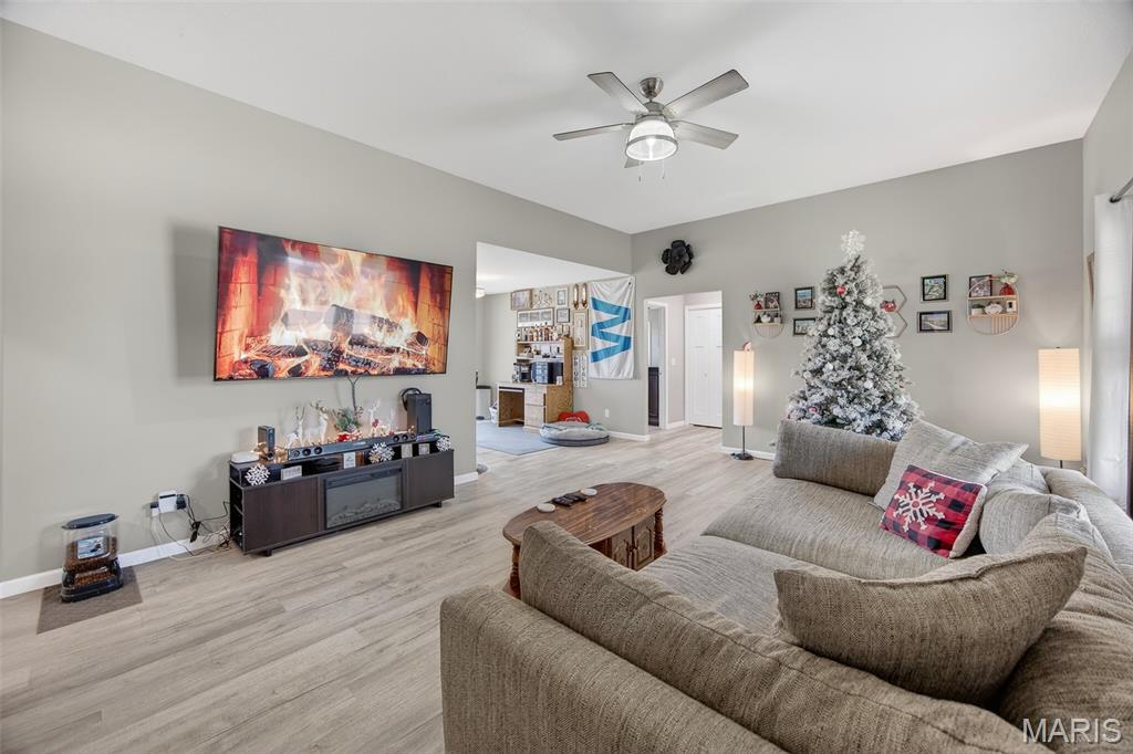 FLATWOOD ESTATES - Residential