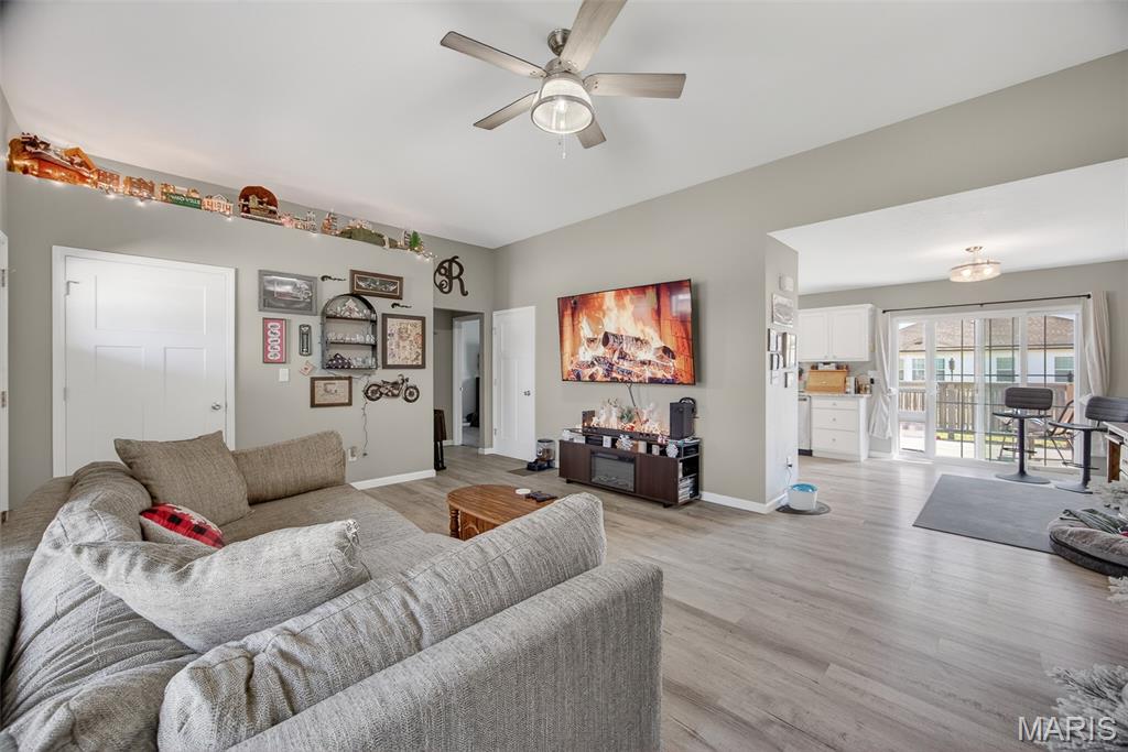 FLATWOOD ESTATES - Residential