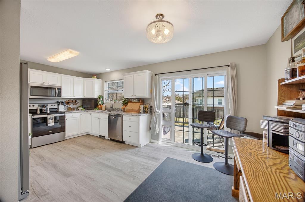 FLATWOOD ESTATES - Residential