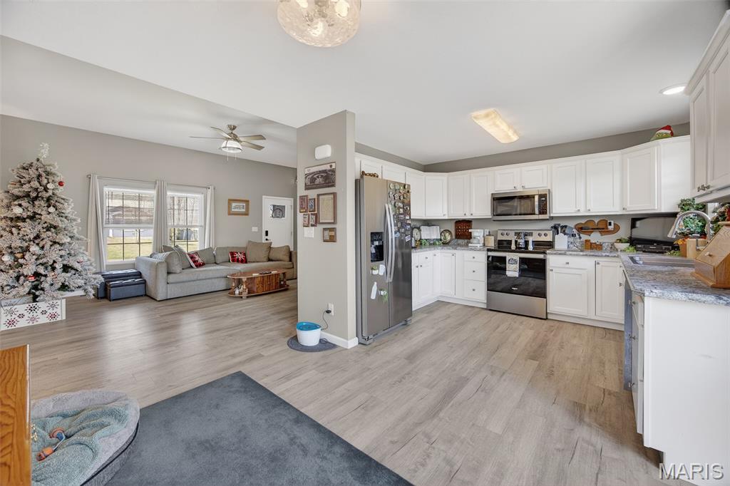 FLATWOOD ESTATES - Residential