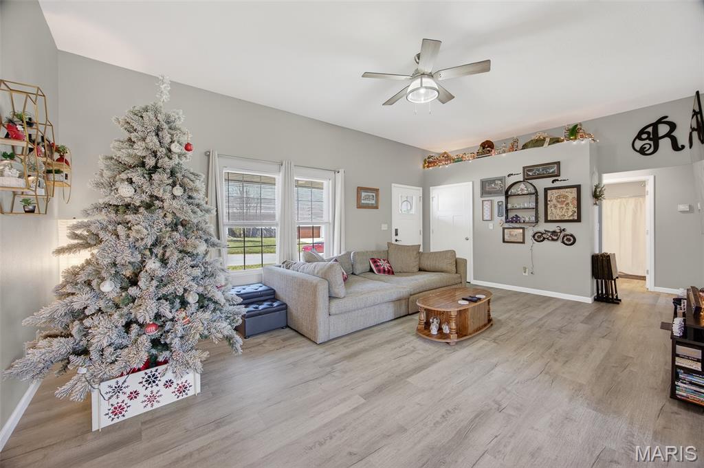 FLATWOOD ESTATES - Residential